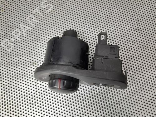 Steering column stalk SEAT ALTEA (5P1) 1.9 TDI | BP16621057I23