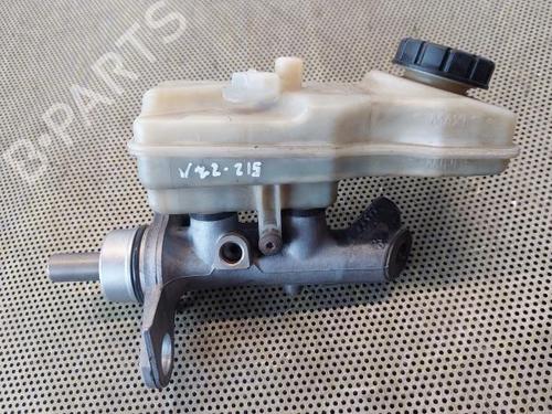 Brake master cylinder RENAULT MEGANE II Estate (KM0/1_) 1.4 | BP16622448M77