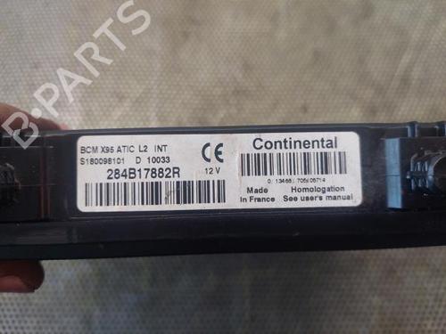 Caixa de fusíveis RENAULT MEGANE III Hatchback (BZ0/1_, B3_)  | BP17636576E1 