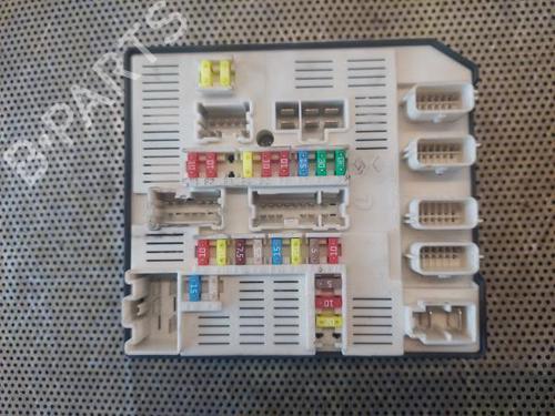 Fuse box RENAULT MEGANE III Hatchback (BZ0/1_, B3_)  | BP17679673E1 
