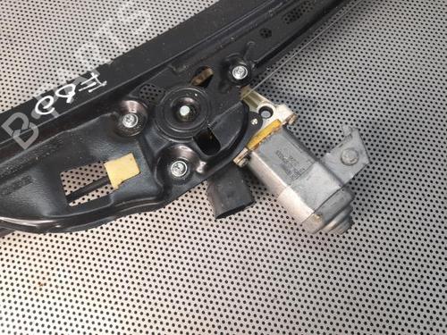 Rear right window mechanism BMW 5 (E60) 525 d | BP16625343C25 