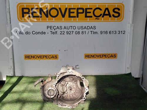 Used Gearbox VW GOLF IV (1J1) 1.4 16V (75 hp) 16626000