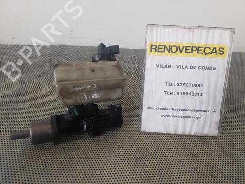 Master brake RENAULT LAGUNA I (B56_, 556_) 1.8 (94 hp) 7700823486