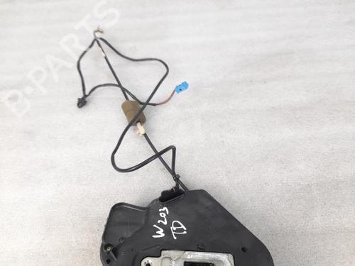 Høyre bak lås MERCEDES-BENZ C-CLASS (W203) C 220 CDI (203.006, 203.008) | BP16630053C99