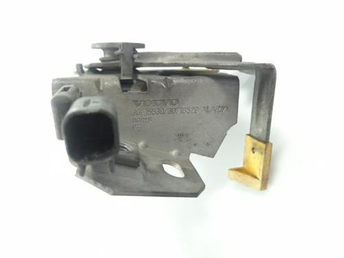Hood lock VOLVO V50 (545) 2.0 CDI | BP16630681C133 