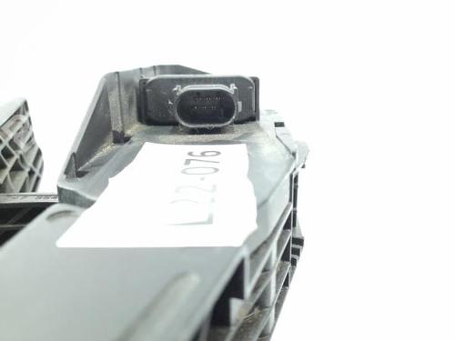Pedal BMW 1 (E87) 123 d | BP16631634I4