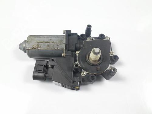 Elevalunas delantero izquierdo AUDI A6 C4 Avant (4A5) 1.9 TDI (90 hp) 4A0959801B