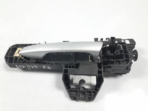 Used Front left exterior door handle MERCEDES-BENZ C-CLASS (W204) C 200 CDI (204.007, 204.006) (136 hp) 19038634