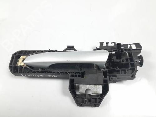 Front left exterior door handle MERCEDES-BENZ C-CLASS (W204) C 200 CDI (204.007, 204.006) | BP19038634C128 