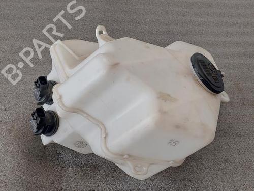 Used Windscreen washer tank Windscreen washer tank TOYOTA PRIUS Liftback (_W2_) 1.5 Hybrid (NHW20_, NHW20R) (112 hp) 17966555 17966555