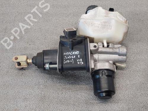Used Brake master cylinder MERCEDES-BENZ E-CLASS (W211) [2002-2009]  17033720