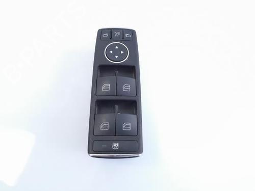 Venstre fortil elrude kontakt MERCEDES-BENZ C-CLASS (W204) C 200 CDI (204.001) (136 hp) A2049055402