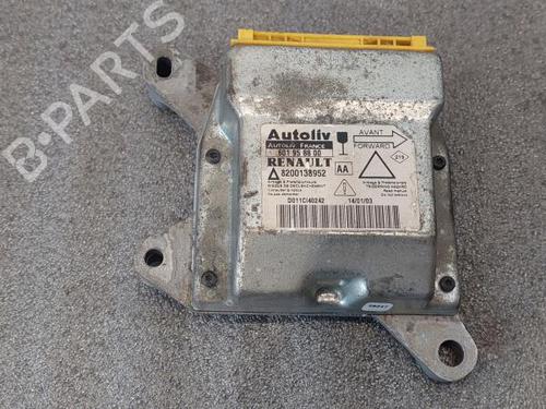 Used ECU airbags RENAULT LAGUNA II Grandtour (KG0/1_) 1.9 dCi (KG0G) (120 hp) 17465281