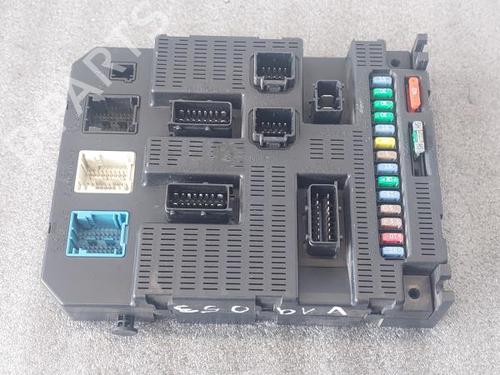 Boîte à Fusibles CITROËN C2 (JM_) [2003-2017]  17528438