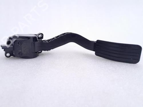 Used Pedal CITROËN C2 (JM_) 1.1 (60 hp) 18053380