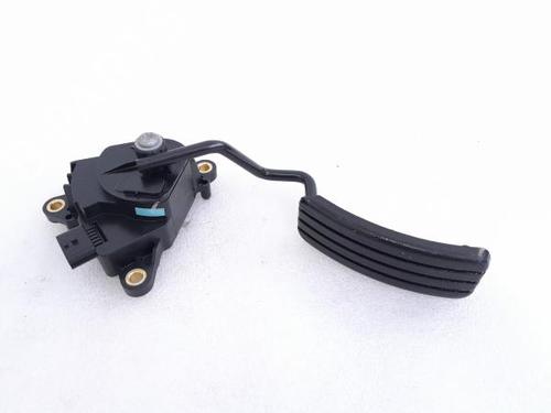 Pedal RENAULT CLIO III (BR0/1, CR0/1) 1.5 dCi (BR17, CR17) (86 hp) 18054995