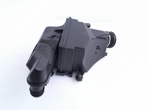 Used Air filter box BMW 5 (E39) 520 i (150 hp) 18299630