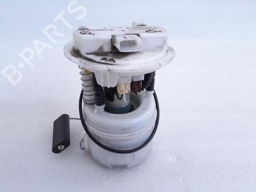 Used Fuel pump DACIA SANDERO II TCe 90 (B8M1, B8MA, B8AC) (90 hp) 19024607