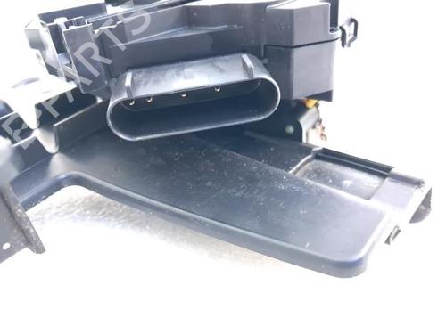 Front right lock FORD FIESTA V (JH_, JD_) 1.25 16V | BP19078425C97 