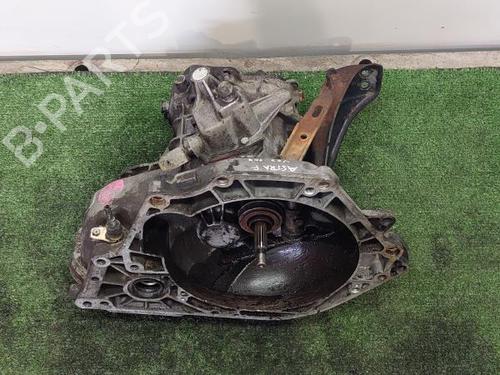 Gearbox OPEL ASTRA F Estate (T92) 1.4 (F35, M35) | BP19258022M3 