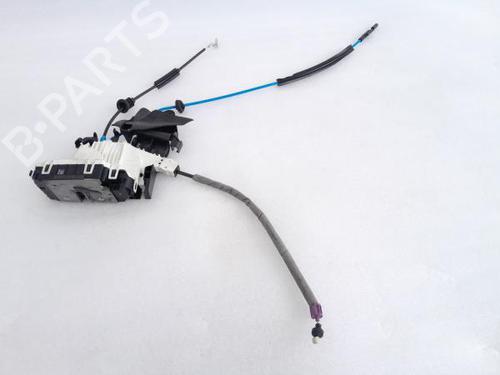 Rear right lock MERCEDES-BENZ C-CLASS (W204) C 200 CDI (204.007, 204.006) A2047301435