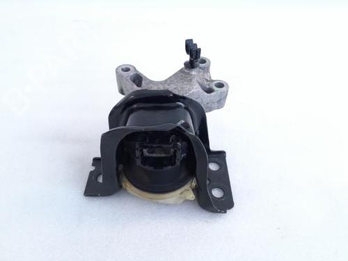 Used Engine mount DACIA DUSTER (HS_) 1.2 TCe 125 4x4 (125 hp) 21144129