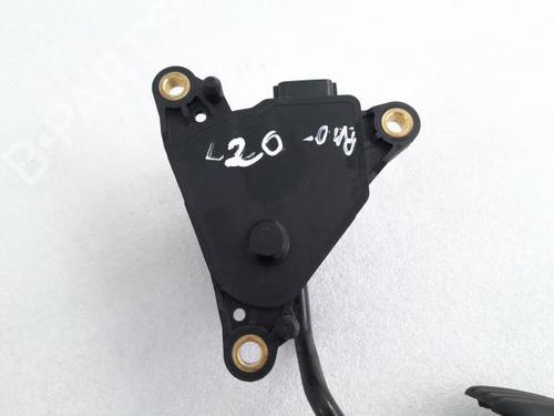Pedal RENAULT CLIO III (BR0/1, CR0/1) 1.5 dCi (BR17, CR17) | BP21487794I4