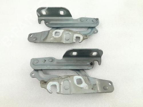 Used Hinge/Door check strap FORD FIESTA VI (CB1, CCN) 1.6 TDCi (90 hp) 21502632