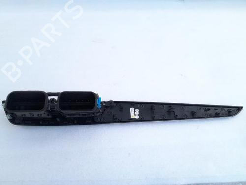 Air vent MERCEDES-BENZ C-CLASS (W204) C 220 CDI (204.002) | BP22559977I21 
