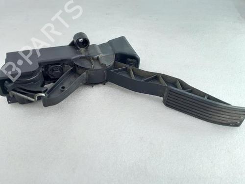 pedal-mercedes-benz-b-class-sports-tourer-w245-2005-2006-2007-2008-2009-2010-2011-25852963 main image