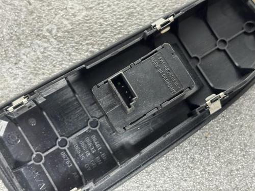 Right front window switch BMW 1 (E87)  | BP22337870I26 