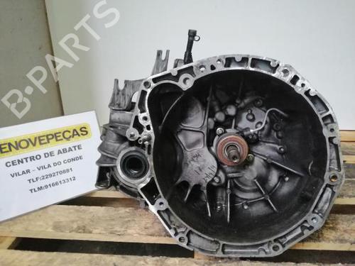 Boîte de vitesses RENAULT MEGANE II (BM0/1_, CM0/1_) 1.9 dCi (110 hp) 16600241