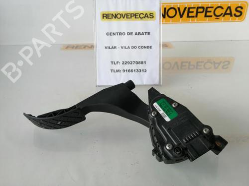 Pedal SEAT LEON (1M1) 1.4 16V (75 hp) 16603057