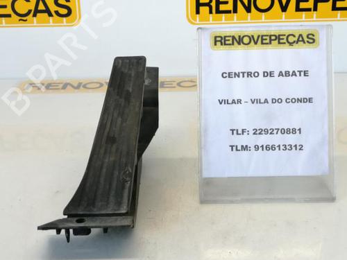 Used Pedal BMW 1 (E87) 118 d (122 hp) 16607729