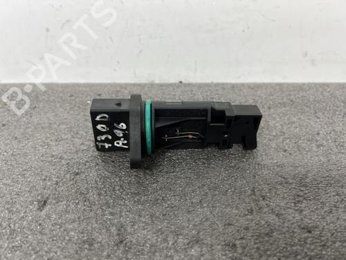 Mass air flow sensor BMW 7 (E38) | BP16592587M95