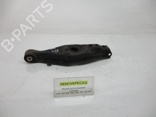 Venstre bagtil bærearm MERCEDES-BENZ C-CLASS (W203) [2000-2007]  17965468