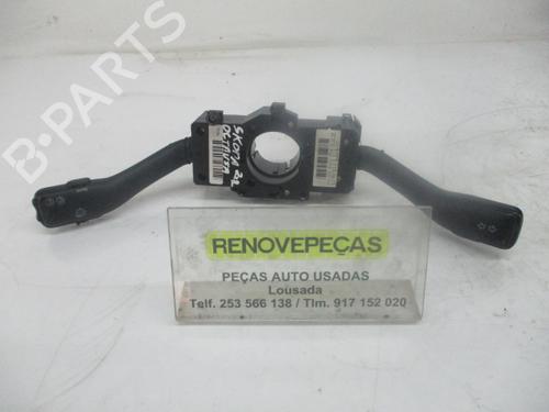 Commodo Essuie Glace / Phare SKODA OCTAVIA I (1U2) 1.9 TDI (110 hp) 16596136