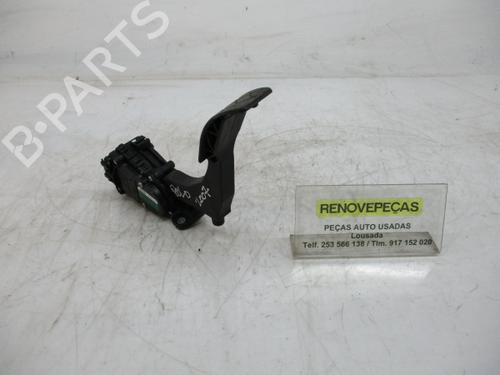 Pédale VW POLO IV (9N_, 9A_) 1.4 TDI (75 hp) 16596775