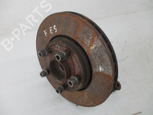 Achsschenkel links vorne RENAULT MEGANE III Hatchback (BZ0/1_, B3_) 1.5 dCi (BZ09, BZ0D, BZ1W, BZ29, BZ14) | BP18155762M25