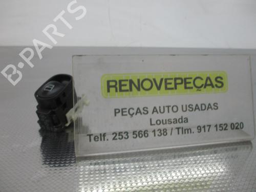 Pulsantiera anteriore destra MERCEDES-BENZ C-CLASS (W203) C 220 CDI (203.006) (136 hp) A2038200110