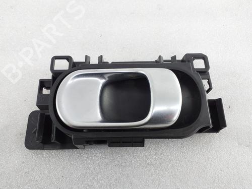 Used Rear right interior door handle Rear right interior door handle CITROËN C3 III (SX) 1.5 BlueHDi 100 (SXYHYP, SXYHTU) (102 hp) 40545236 40545236