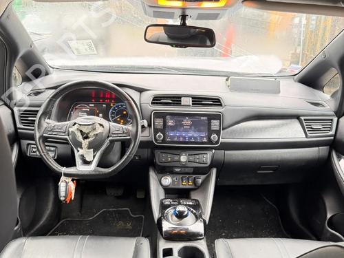 Front right lock NISSAN LEAF (ZE1) Electric | BP31905645C97 - Image 12