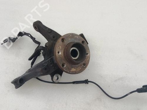Used Left front steering knuckle Left front steering knuckle RENAULT ZOE (BFM_) ZOE (88 hp) 40545241 40545241