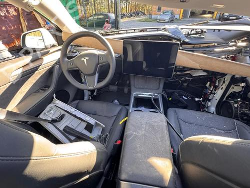 Wiring harness TESLA MODEL Y (5YJY) Long Range All-wheel Drive | BP31345179E16 - Image 11