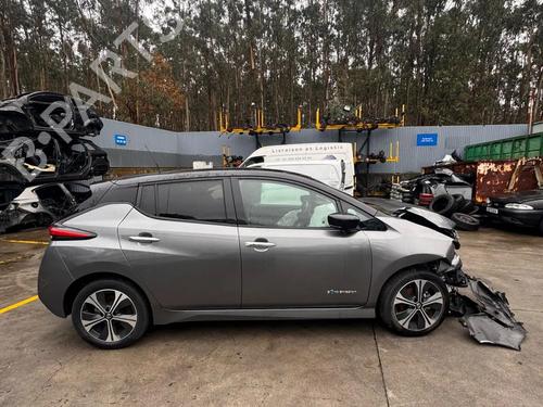 Front right lock NISSAN LEAF (ZE1) Electric | BP31905645C97 - Image 11