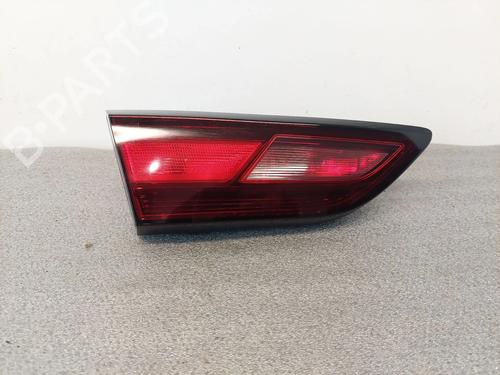 left-tailgate-light-opel-astra-k-b16-2015-2016-2017-2018-2019-2020-2021-2022-39475735 main image