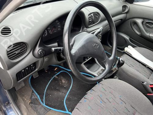 Fensterheber links vorne HYUNDAI ACCENT I (X-3) 1.3 i 12V | BP30463711C22