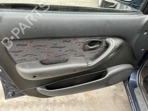 Fensterheber links vorne HYUNDAI ACCENT I (X-3) 1.3 i 12V | BP30463711C22