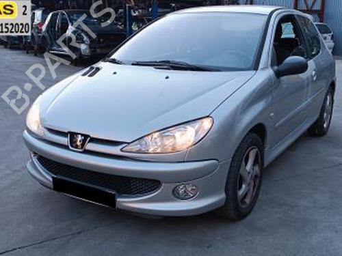 Zamek drzwi przednich prawych PEUGEOT 206 Hatchback (2A/C) 1.4 16V | BP27475725C97 