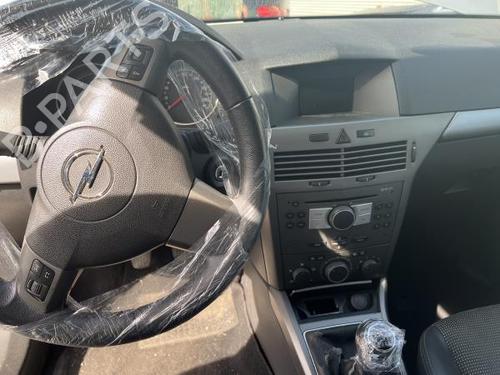 Windscreen washer tank OPEL ASTRA H (A04) 1.3 CDTI (L48) | BP24640526C113 